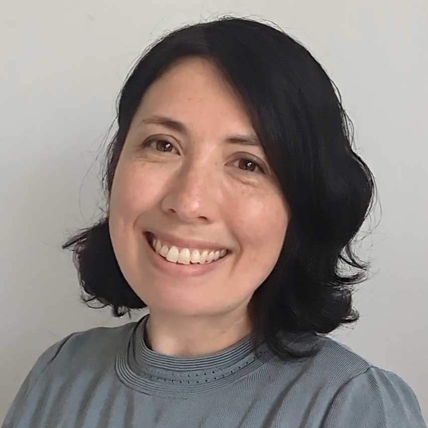 Head and shoulders photo of Michelle Kilfoyle smiling.